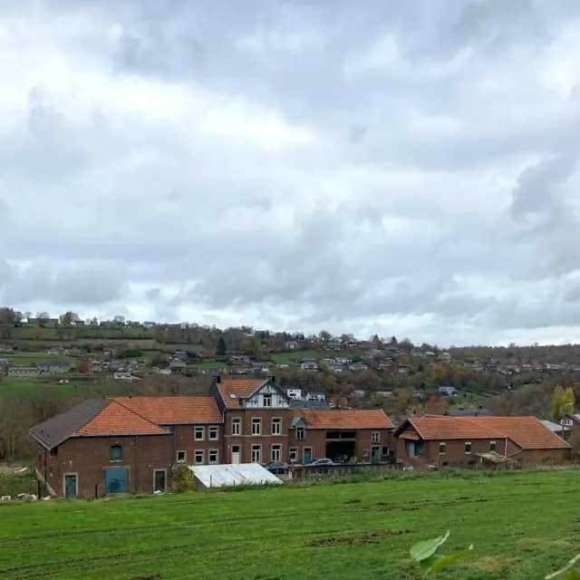 Photo de l'ancienne ferme à rénover