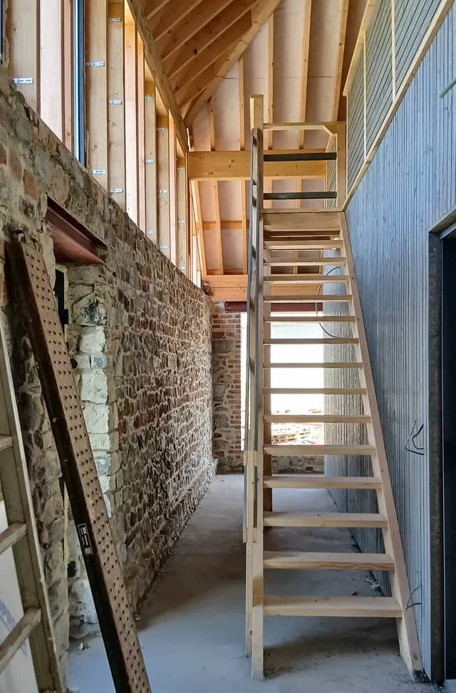 Espace intemédiaire plus tard dans le chantier