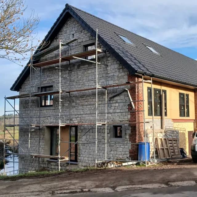 Pignon en chantier