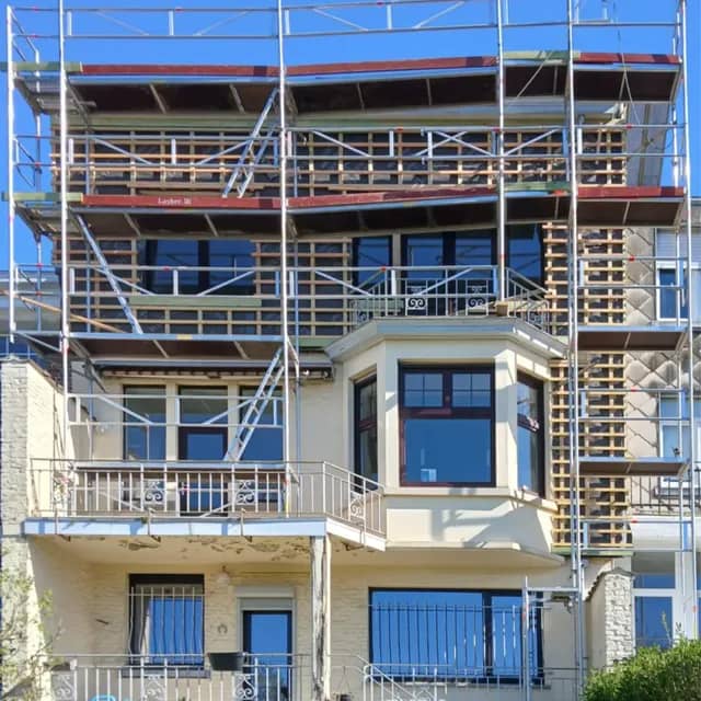 Façade arrière en chantier